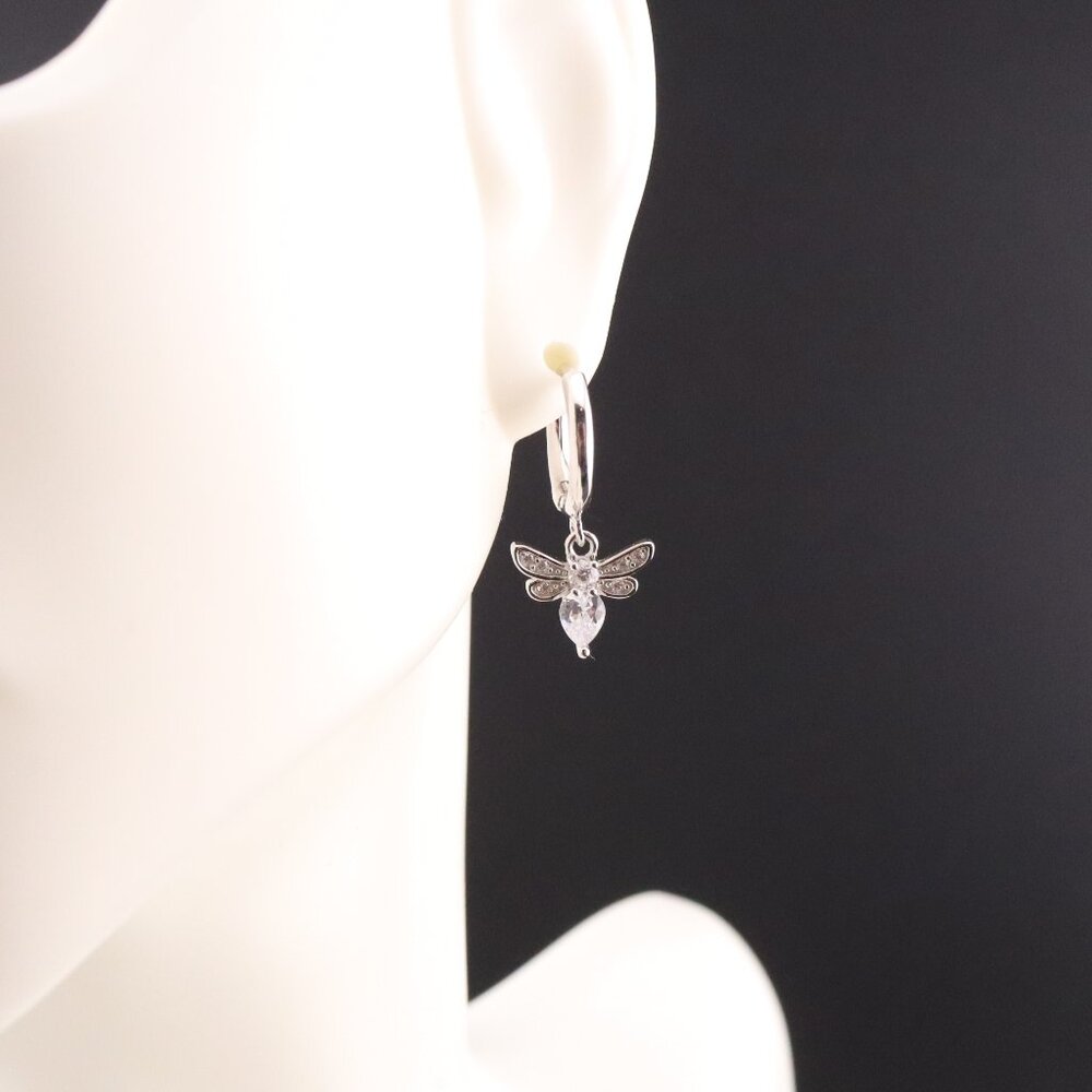 Cute Jewelry Women's‎ Sterling Silver Bee Dangle Hoop Earrings with CZ Stone **